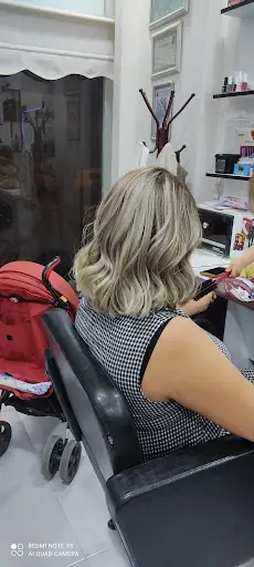Belinay Bayan Kuaförü fotoğraf 1
