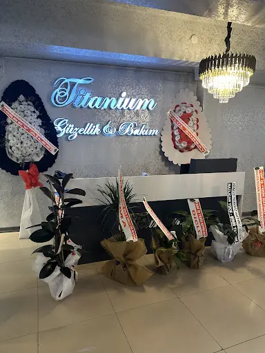 Luxe Titanium Güzellik ve Bakım Merkezi fotoğraf 3