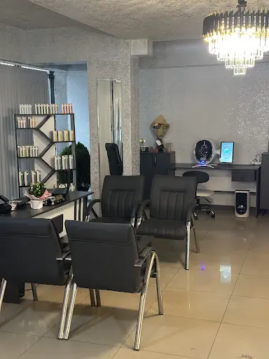 Luxe Titanium Güzellik ve Bakım Merkezi fotoğraf 1
