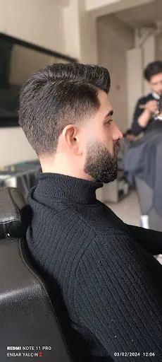 Nur Erkek kuaför salonu fotoğraf 1
