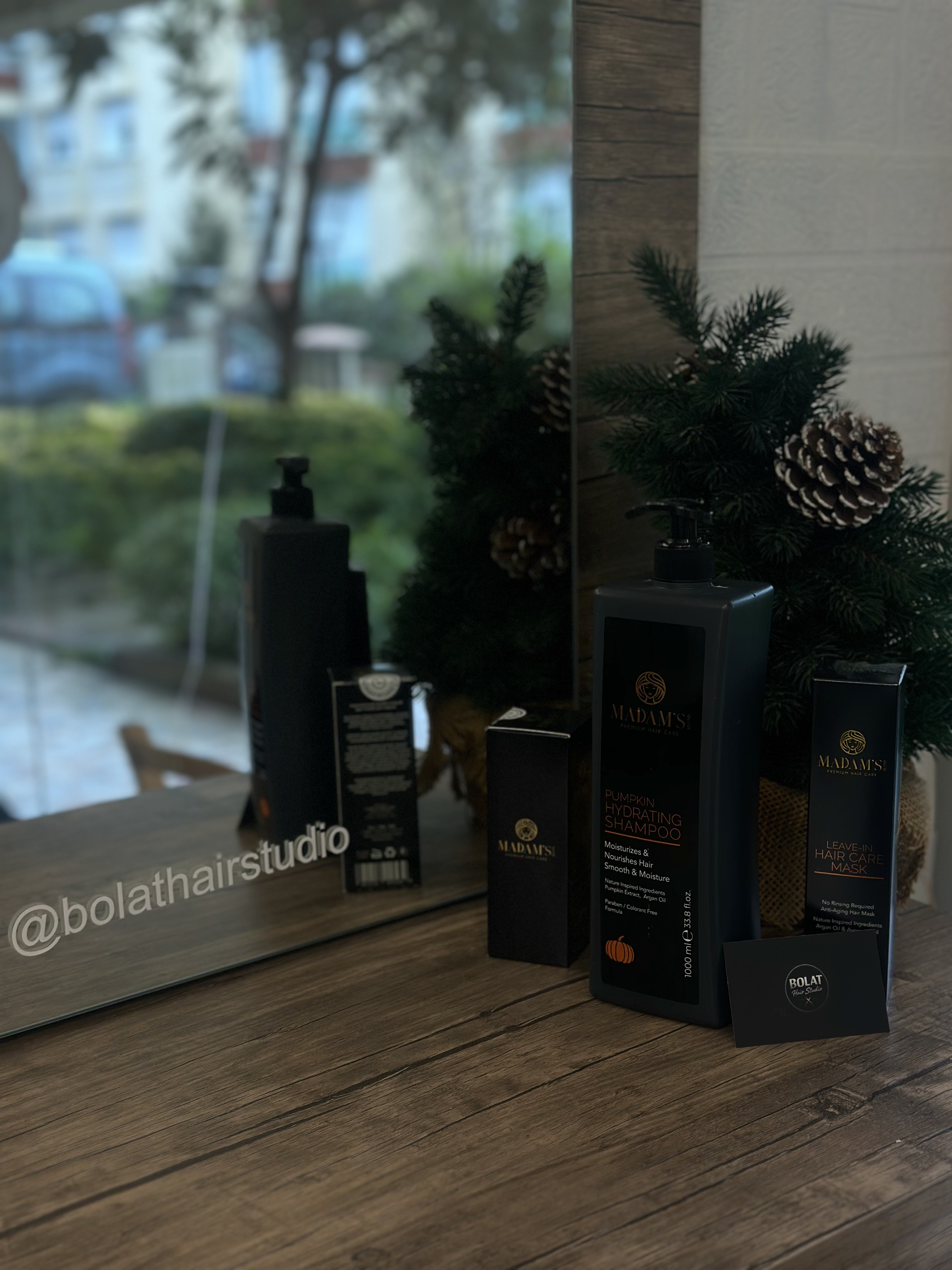 Bolat Hair Studio bayan kuaförü