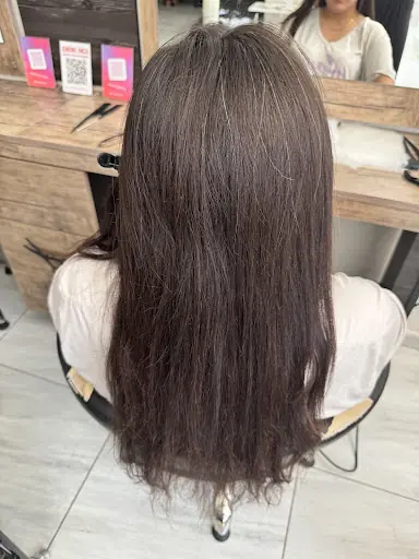 EMİNE İNCE KUAFÖR & GÜZELLİK MERKEZİ fotoğraf 1