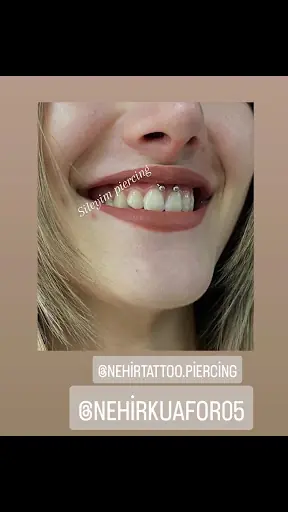 Nehir Kuaför - Piercing& minimaltattoo fotoğraf 3