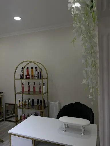 Melike Bölükbaş Kuaför & Güzellik Salonu fotoğraf 1