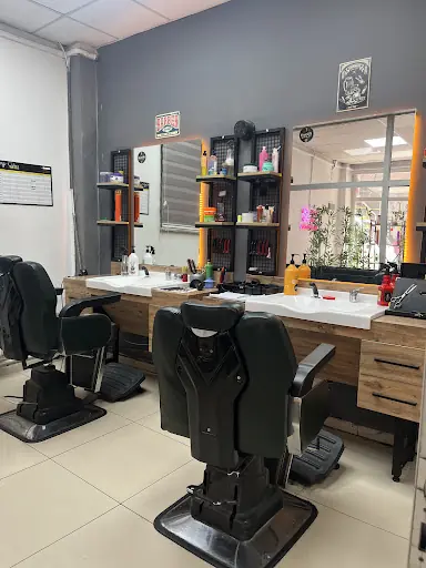 MUSTAFA ÖZDEMİR PRIVATE HAIR CONCEPT fotoğraf 1