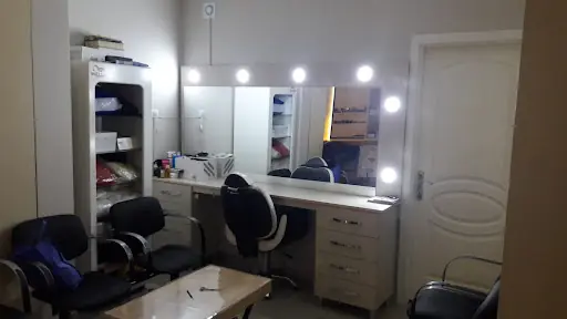 Gül Bayan Kuaför Güzellik Salonu - Gelin Saçı, Boya, Röfle, Makyaj fotoğraf 1