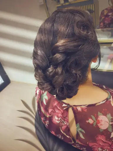 Saloon Şeyda Aydın Makeup fotoğraf 1