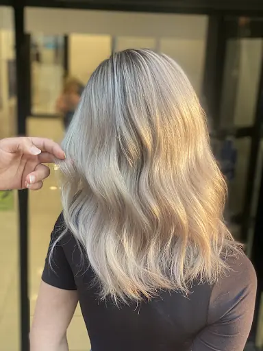 HK SALOON HASANCAN KUAFÖR GÜZELLİK SALONU fotoğraf 1