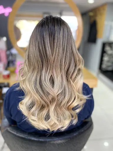 Ayşe Gülcü Hair Make up fotoğraf 4