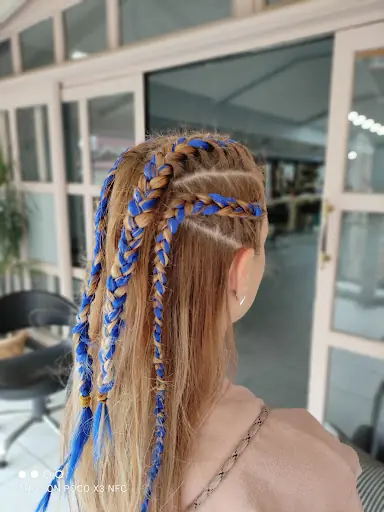 Emine Kuaför fotoğraf 1