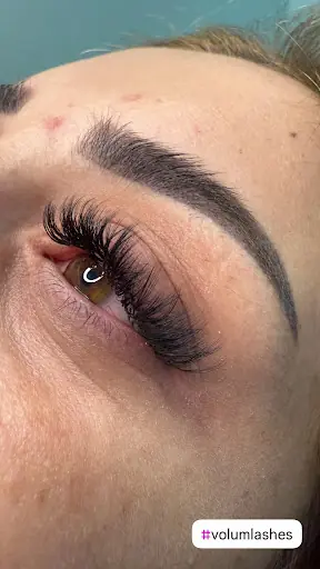 Manisa Miss Coco güzellik salonu , ipek kirpik, protez tırnak , kalıcı makyaj, altın oran kaş, sir agda fotoğraf 2