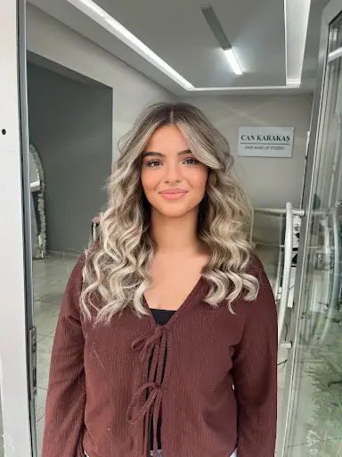 CAN KARAKAŞ HAİR MAKEUP STÜDYO fotoğraf 1