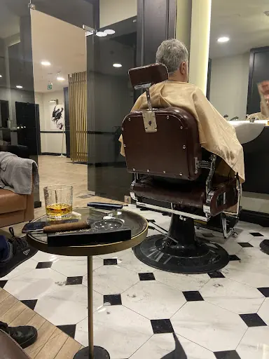 Yurtalan kulgi kuaför fotoğraf 1