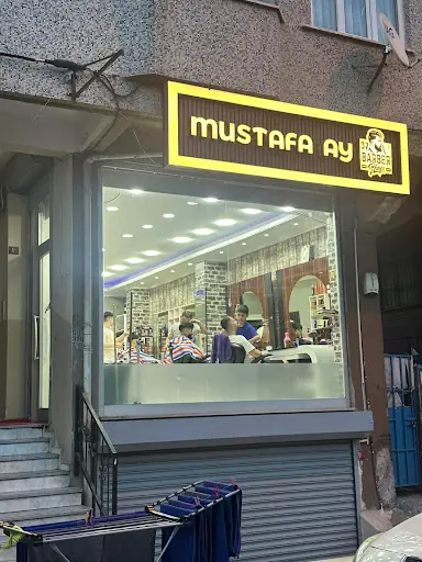 Mustafa ay erkek kuaförü fotoğraf 1