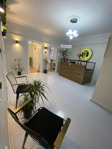 Aura Coiffeur fotoğraf 1