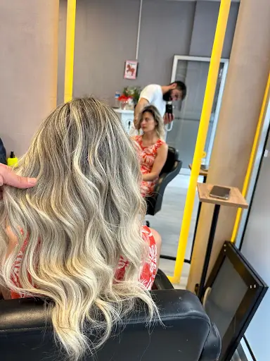Hasan Yokuş Hair Stylist fotoğraf 1