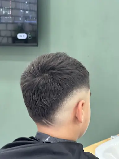 Eray Köylü Hair Design erkek kuaförü çekmeköy taşdelen fotoğraf 1