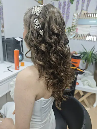 Defnem bayan kuaforu fotoğraf 1