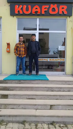 GENÇ KUAFÖR (Durmuş Kırhalı) fotoğraf 1