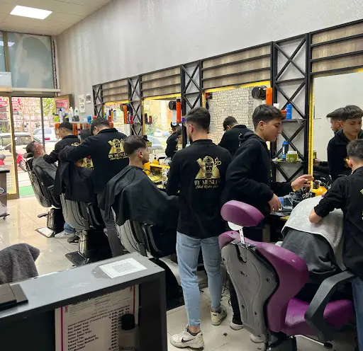 BY MÜSLÜM ERKEK KUAFÖR SALONU fotoğraf 2