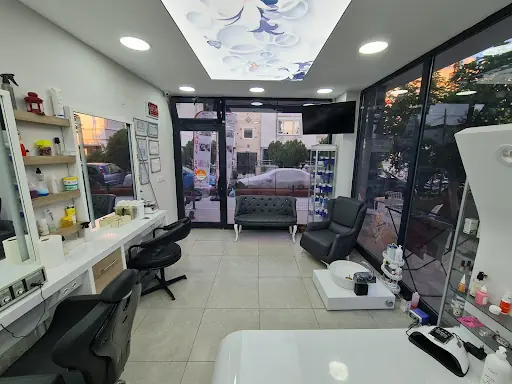 Altınoluk Kuaför & Güzellik Salonu – Özgül Beauty fotoğraf 1
