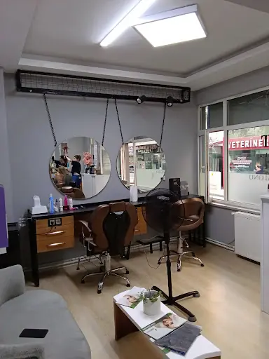 B&T Bayan Kuaför fotoğraf 1