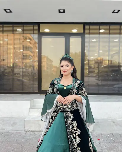 FATOŞ BAHÇECİ MAKEUP STÜDYO fotoğraf 1