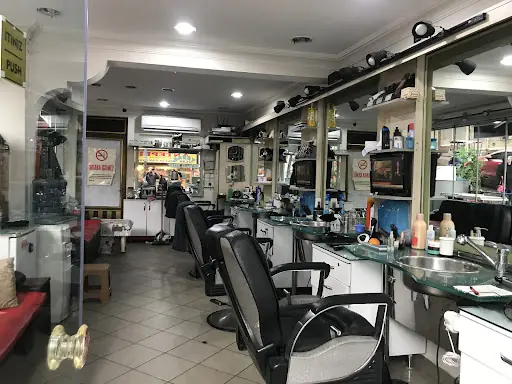 Saray Erkek Kuaförü fotoğraf 1