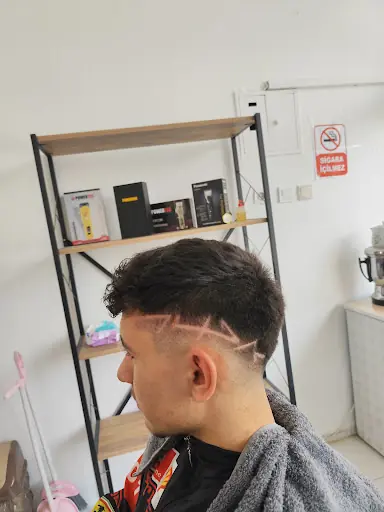 Ehl-i Makas Erkek Kuaförü fotoğraf 1