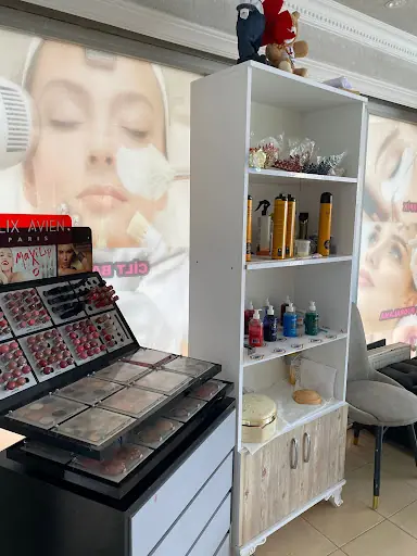 Suzan Kırca Bayan Kuaförü Güzelik Salonu fotoğraf 3
