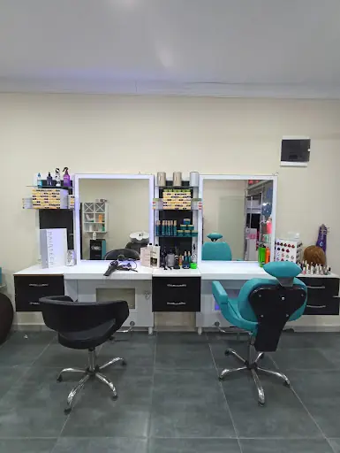 Coıffeurunisexalican fotoğraf 1