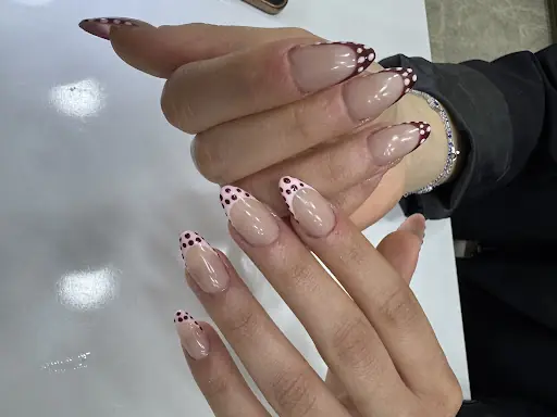 Günel Nails Studio - Akyurt Tırnak - Akyurt Manikür - Akyurt Pedikür - Akyurt Protez Tırnak fotoğraf 1