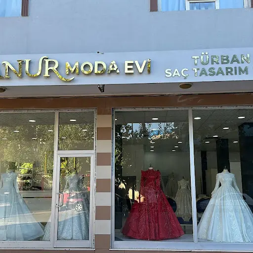 Nisanur Moda Evi / Adıyaman Gelinlik / Adıyaman Nişanlık / Adıyaman Tesettür / Adıyaman fotoğraf 1