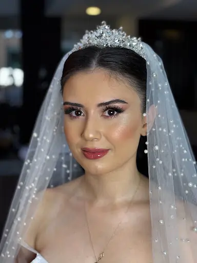Nazlı Türkyılmaz Hair&Make up Studio fotoğraf 1