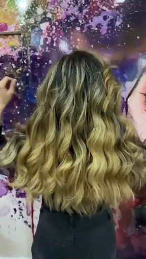 SALOON ÖZNUR GÜZELLİK VE BAYAN KUAFÖRÜ fotoğraf 3