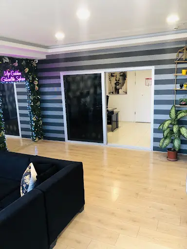 AFYON VIP GOLDEN GÜZELLİK SALONU fotoğraf 1