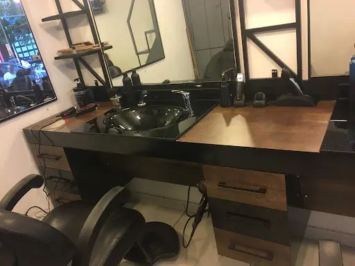 C&C Erkek Kuaförü fotoğraf 1