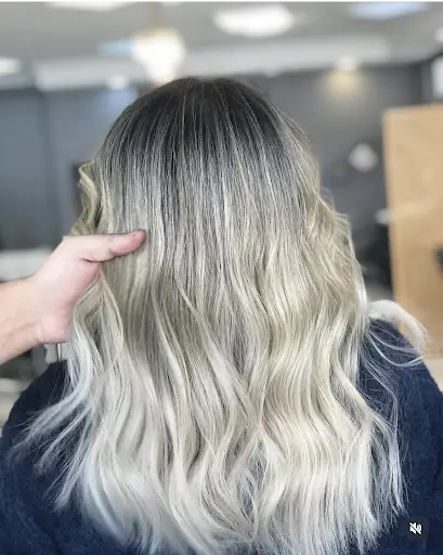 Salon Olivia Bayan Kuaförü fotoğraf 1