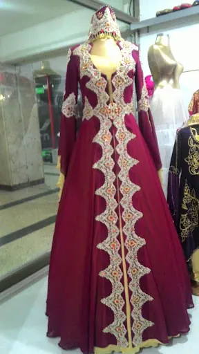 ESRA UYSAL GELİNLİK KINALIK BİNDALLI TUVALET SALONU fotoğraf 1