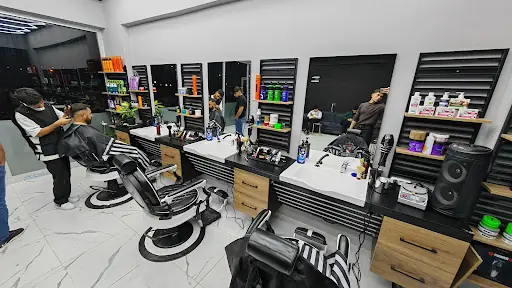 Umut BARBER SHOP fotoğraf 1