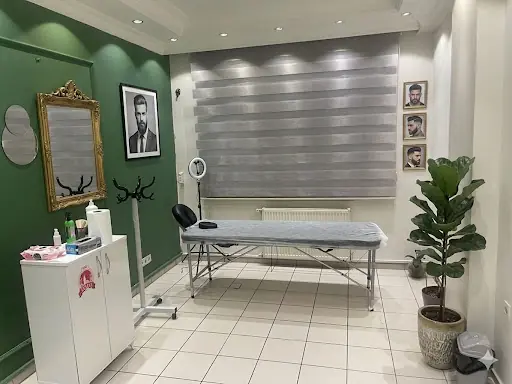 Epiboy | İstanbul Erkek Güzellik Salonu fotoğraf 1
